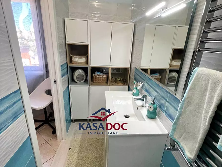 Immagine 19 di Appartamento in vendita  in Viale De Filippis a Catanzaro