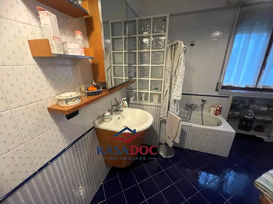 Immagine 12 di Appartamento in vendita  in Via Giuseppe Schiavi a Catanzaro