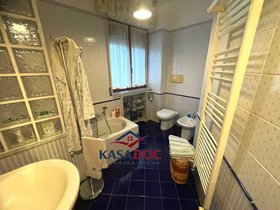 Immagine 13 di Appartamento in vendita  in Via Giuseppe Schiavi a Catanzaro