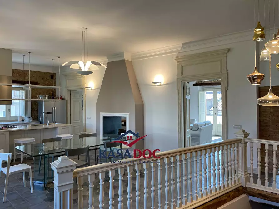 Immagine 6 di Appartamento in vendita  in Piazza Giacomo Matteotti a Amaroni