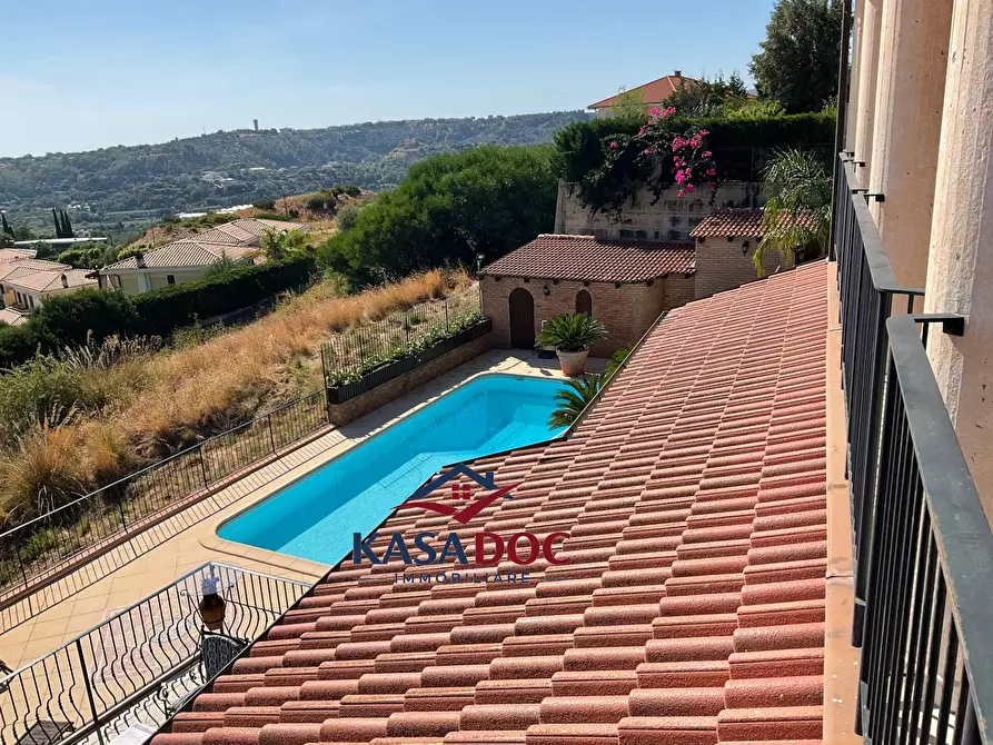 Immagine 8 di Villa in vendita  in Via M. A. Cassiodoro a Catanzaro