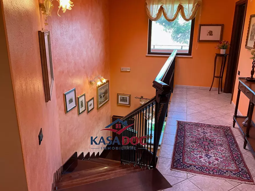 Immagine 26 di Villa in vendita  in Via M. A. Cassiodoro a Catanzaro