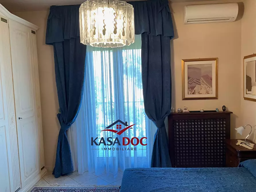 Immagine 30 di Villa in vendita  in Via M. A. Cassiodoro a Catanzaro