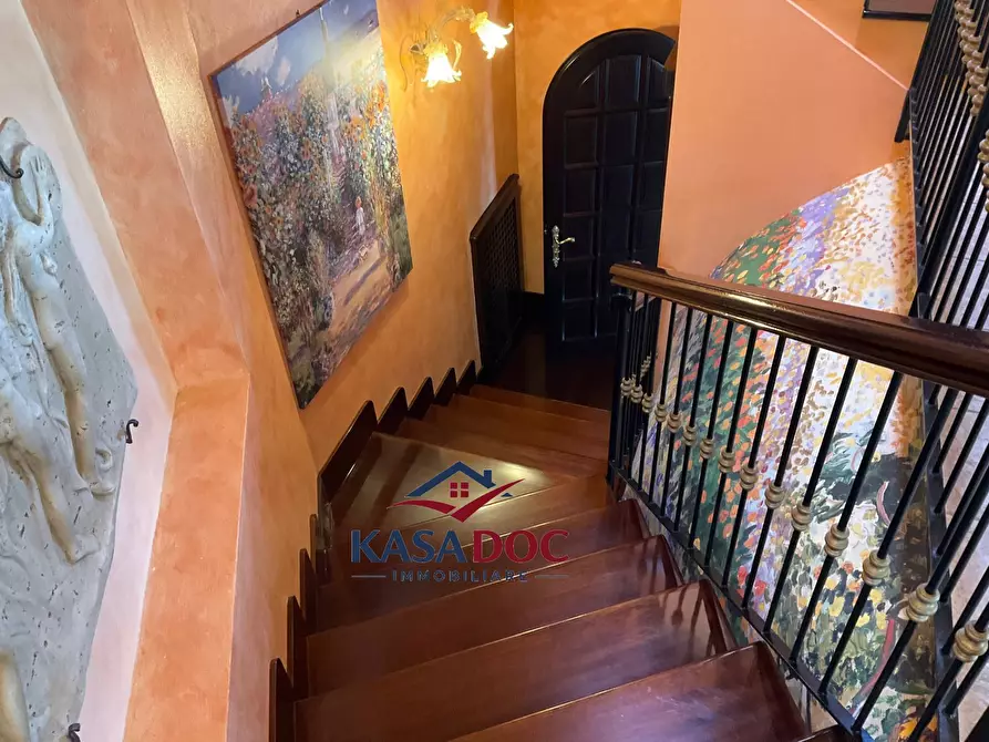 Immagine 40 di Villa in vendita  in Via M. A. Cassiodoro a Catanzaro