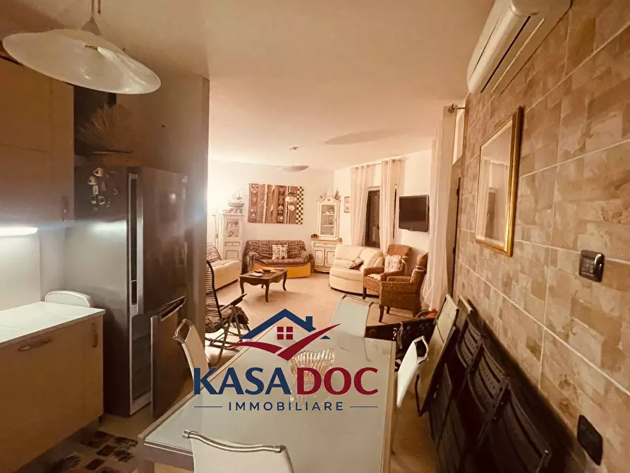 Immagine 5 di Appartamento in vendita  in Contrada Miriello a Squillace