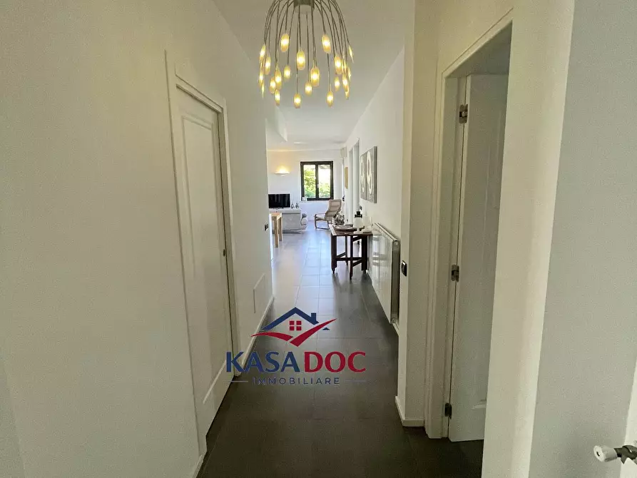 Immagine 19 di Villa in vendita  in Via M. A. Cassiodoro a Soverato