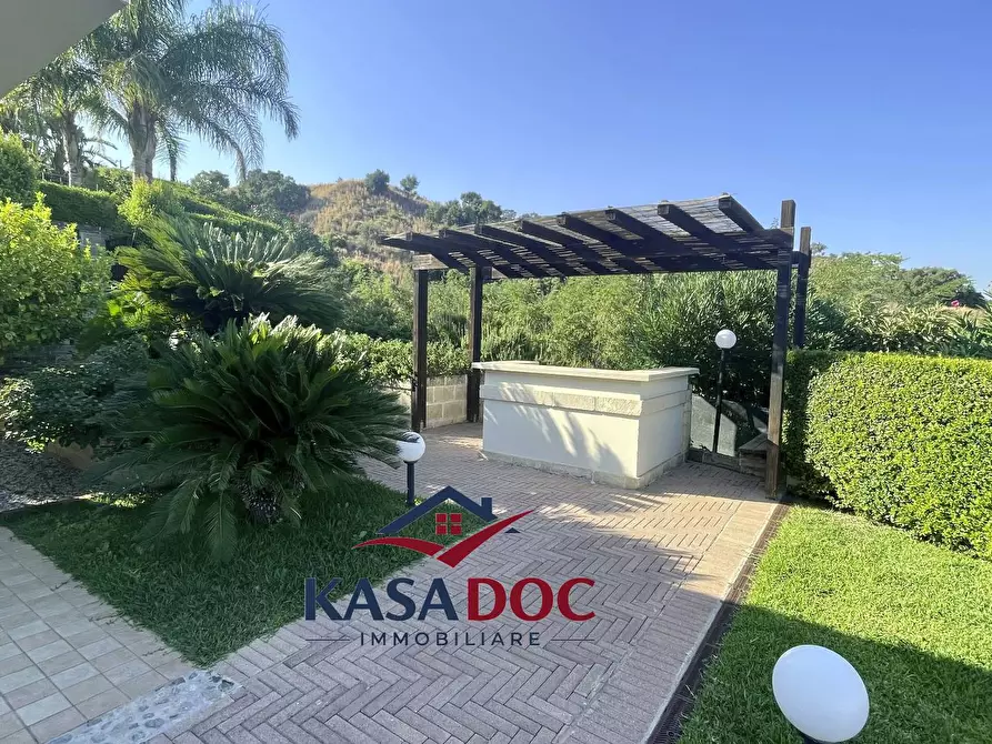 Immagine 5 di Villa in vendita  in Via M. A. Cassiodoro a Soverato