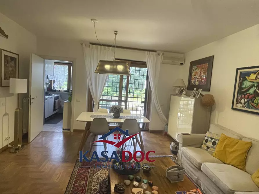Immagine 1 di Appartamento in vendita  in Via Giorgio Iannicelli a Roma