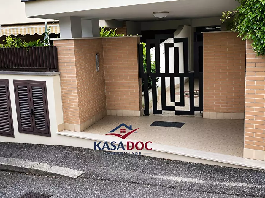 Immagine 31 di Appartamento in vendita  in Via Giorgio Iannicelli a Roma