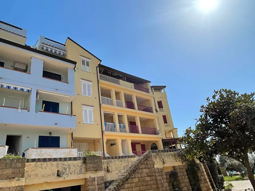 Immagine 25 di Appartamento in vendita  in Località Praialonga a Isola Di Capo Rizzuto