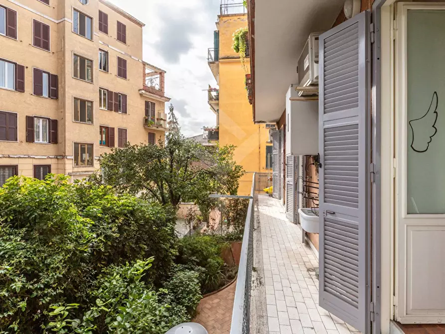 Immagine 11 di Appartamento in affitto  in Via Ippolito Pindemonte a Roma