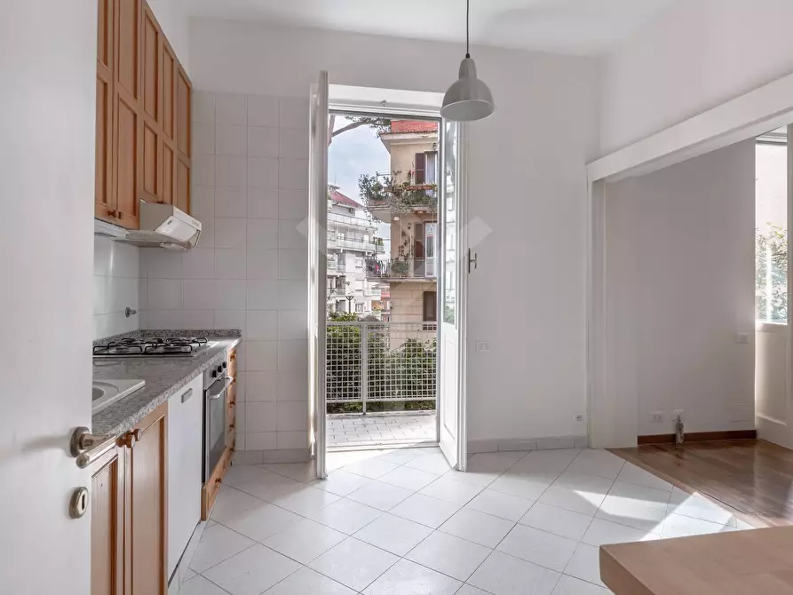 Immagine 9 di Appartamento in affitto  in Via Ippolito Pindemonte a Roma