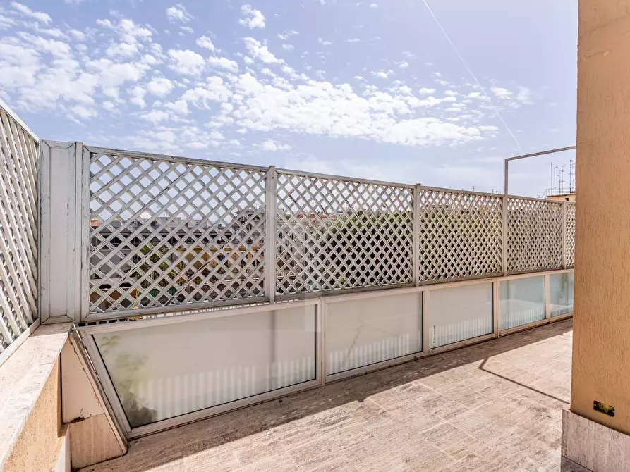 Immagine 12 di Appartamento in affitto  in Via Tagliamento a Roma