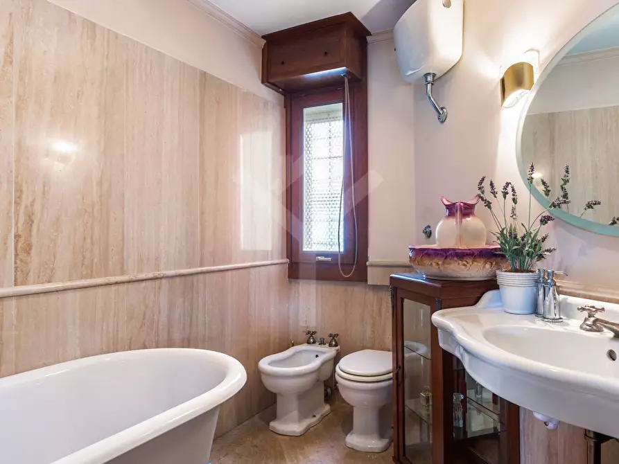 Immagine 14 di Appartamento in affitto  in Via Tagliamento a Roma