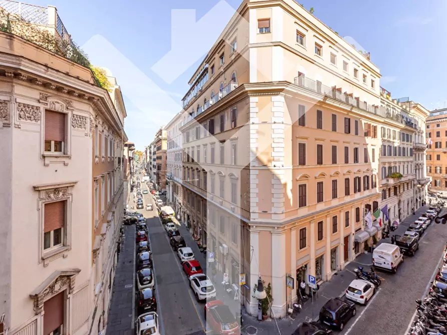 Immagine 2 di Appartamento in vendita  in Via Flavia a Roma