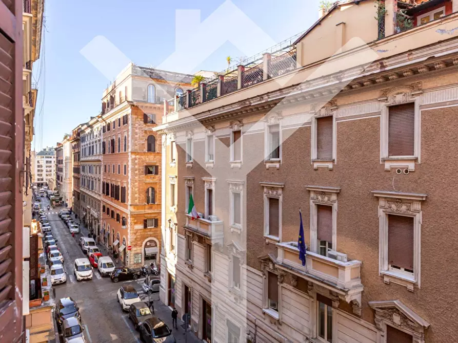 Immagine 19 di Appartamento in vendita  in Via Flavia a Roma