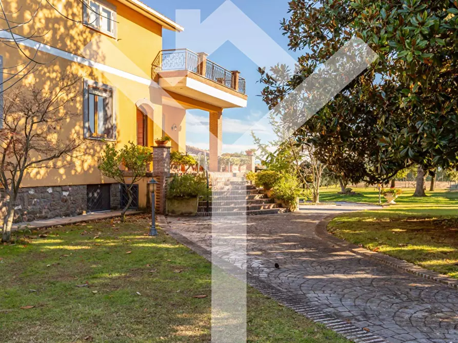 Immagine 18 di Villa in vendita  in Località le Forche a Ronciglione