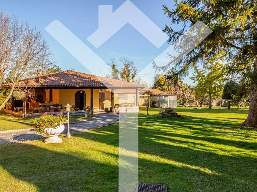 Immagine 9 di Villa in vendita  in Località le Forche a Ronciglione