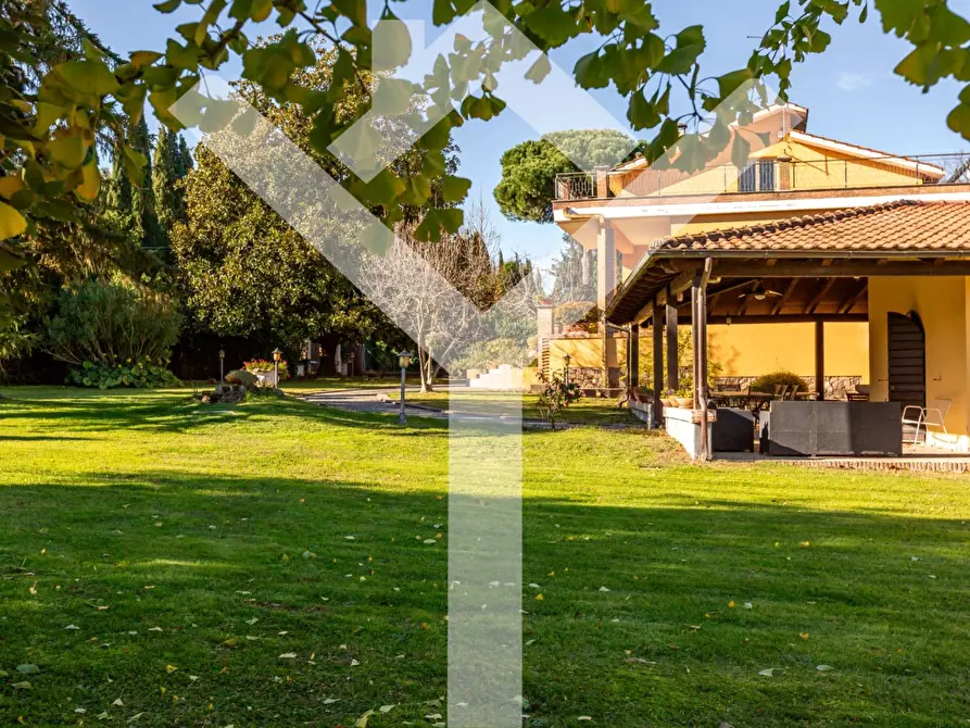 Immagine 2 di Villa in vendita  in Località le Forche a Ronciglione