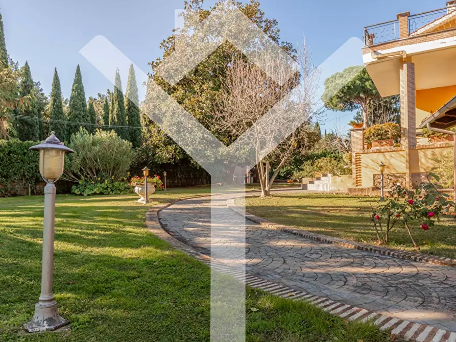 Immagine 44 di Villa in vendita  in Località le Forche a Ronciglione