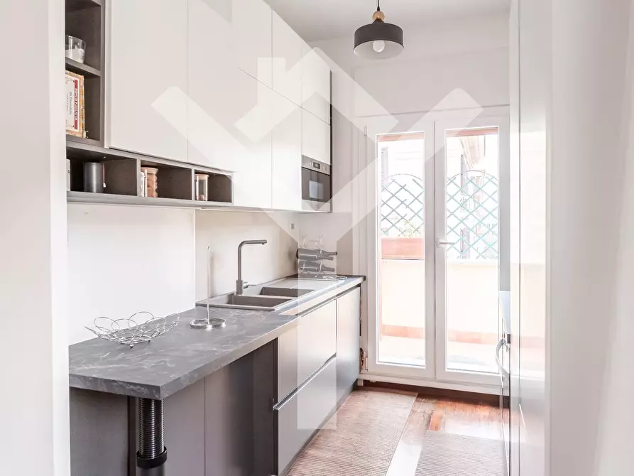 Immagine 3 di Attico in affitto  in Via Umberto Biancamano a Roma