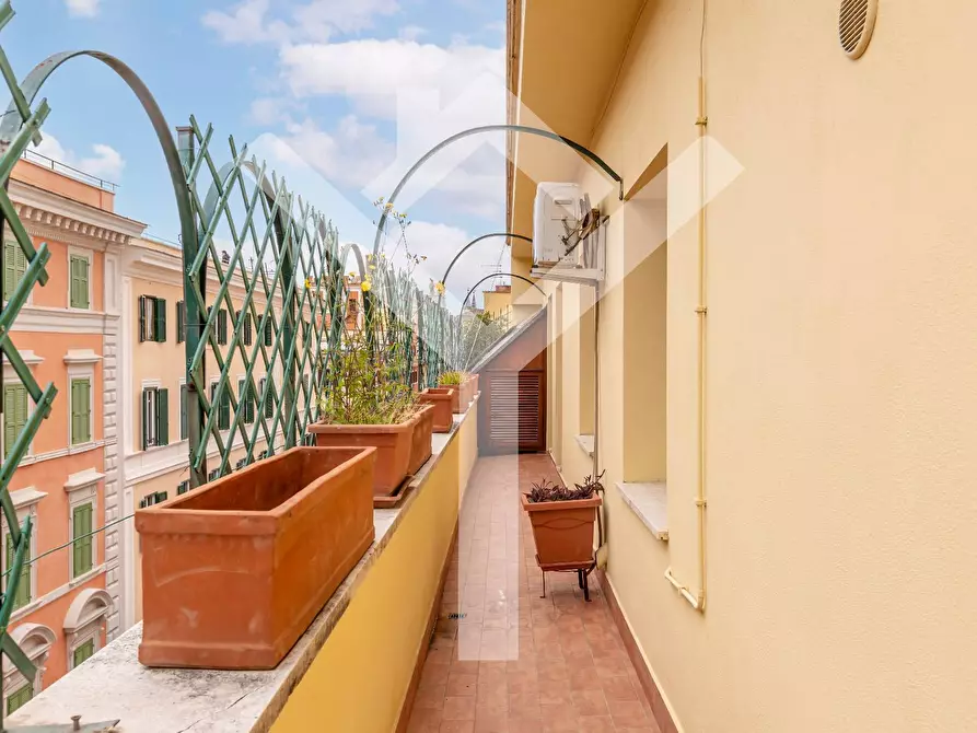 Immagine 30 di Attico in affitto  in Via Umberto Biancamano a Roma