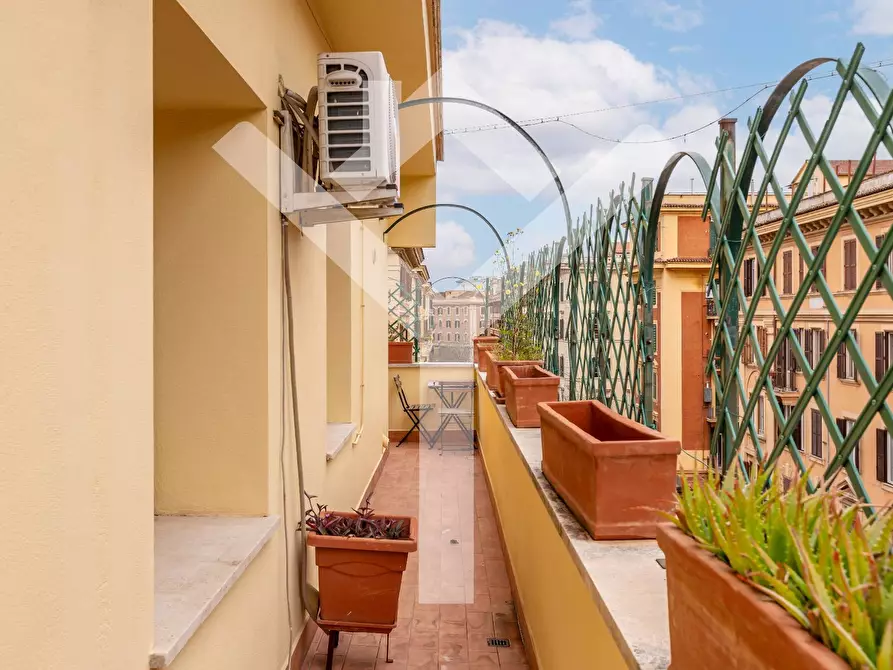 Immagine 29 di Attico in affitto  in Via Umberto Biancamano a Roma