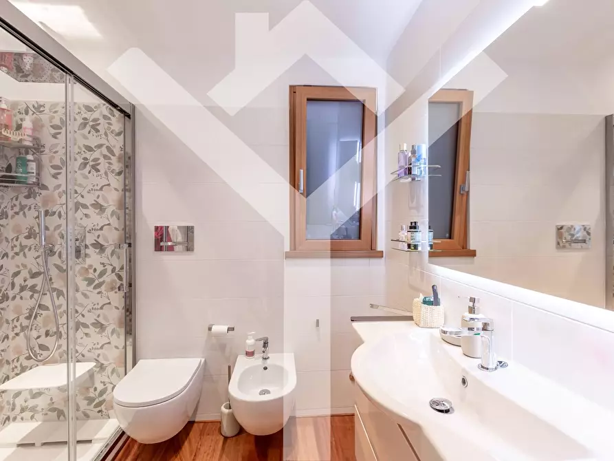 Immagine 26 di Attico in vendita  in Via Flaminia Nuova a Roma