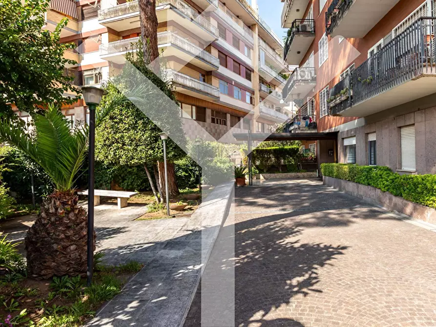 Immagine 36 di Attico in vendita  in Via Flaminia Nuova a Roma