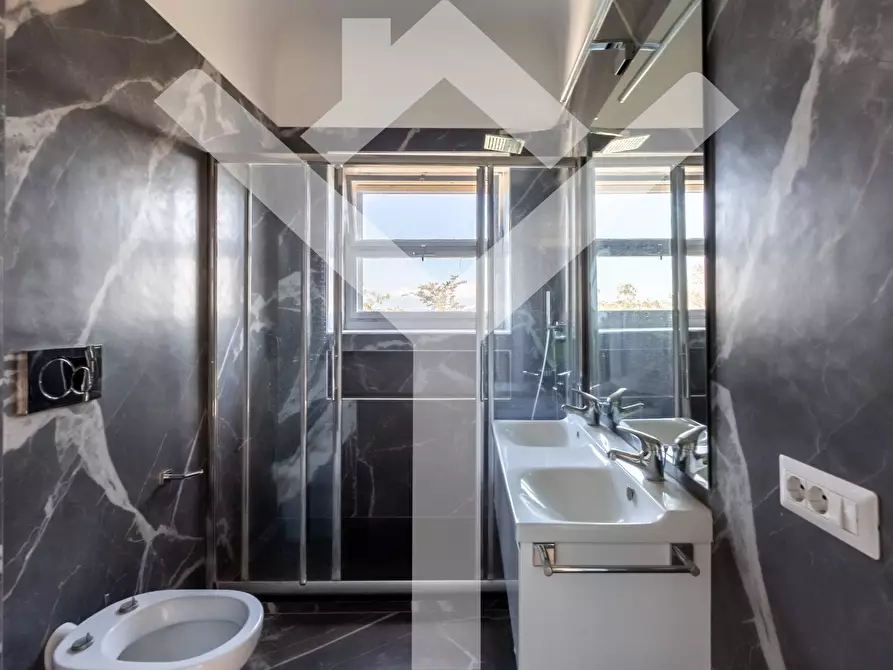 Immagine 25 di Appartamento in vendita  in Via Flaminia a Roma