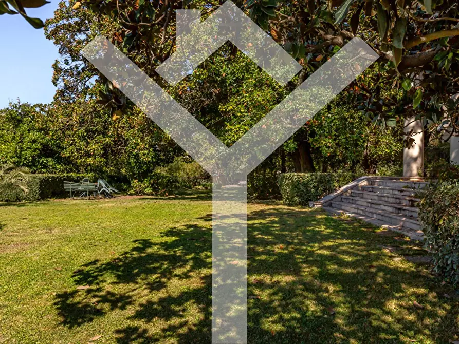 Immagine 40 di Appartamento in vendita  in Via Flaminia a Roma