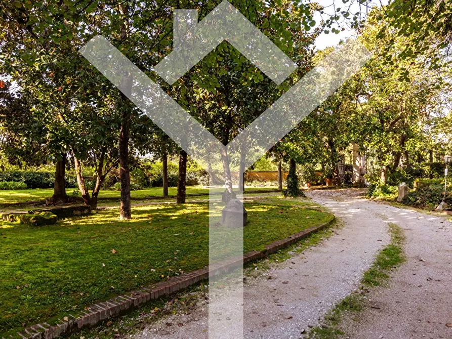 Immagine 46 di Appartamento in vendita  in Via Flaminia a Roma