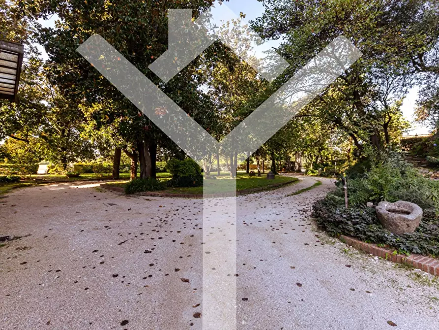 Immagine 47 di Appartamento in vendita  in Via Flaminia a Roma