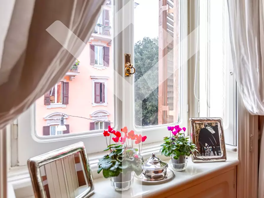 Immagine 6 di Appartamento in vendita  in Viale Giuseppe Mazzini a Roma