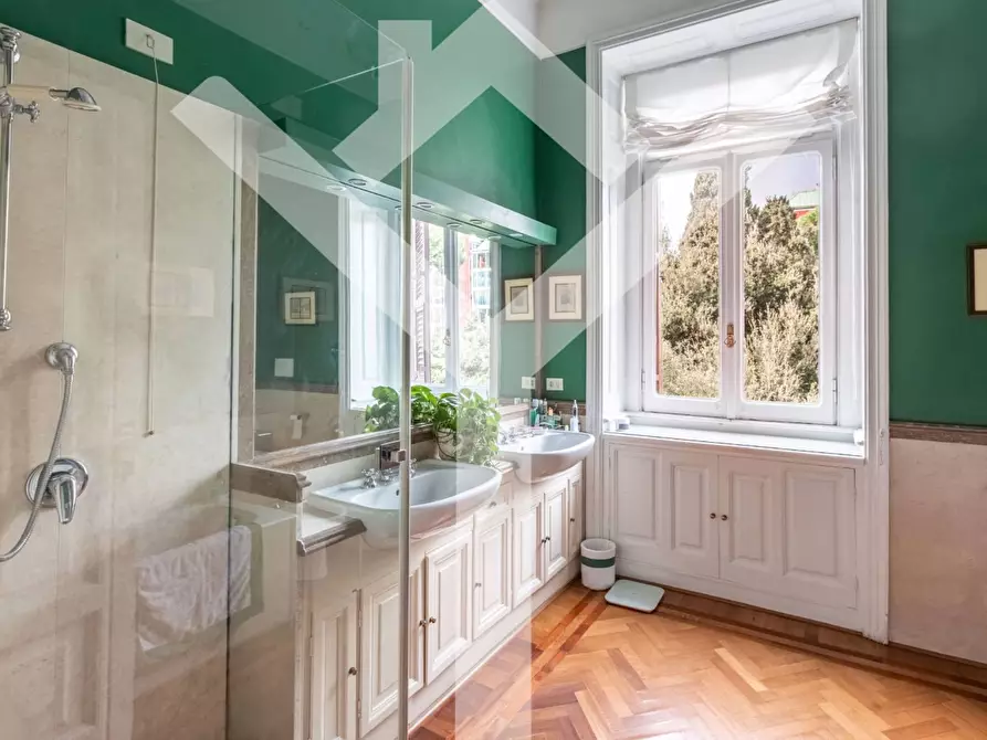 Immagine 18 di Appartamento in vendita  in Viale Giuseppe Mazzini a Roma