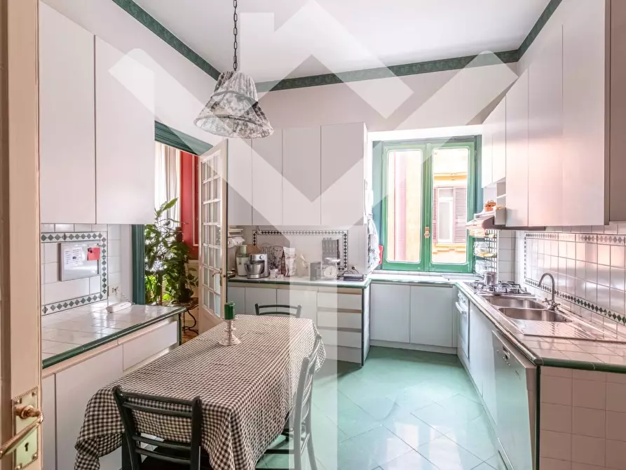 Immagine 17 di Appartamento in vendita  in Viale Giuseppe Mazzini a Roma