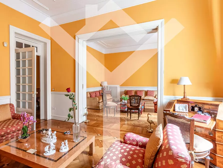 Immagine 11 di Appartamento in vendita  in Viale Giuseppe Mazzini a Roma