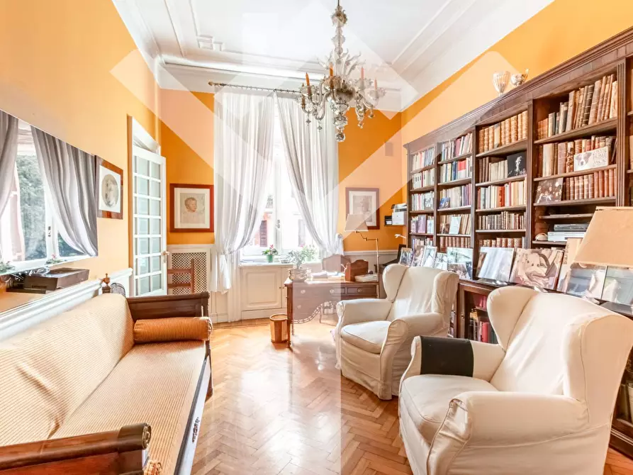 Immagine 8 di Appartamento in vendita  in Viale Giuseppe Mazzini a Roma