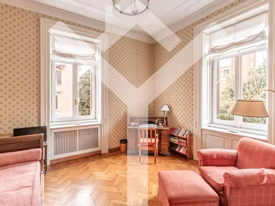 Immagine 14 di Appartamento in vendita  in Viale Giuseppe Mazzini a Roma