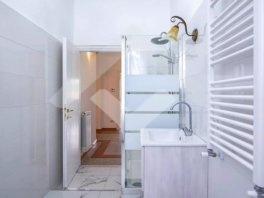 Immagine 19 di Appartamento in affitto  in Viale Angelico a Roma