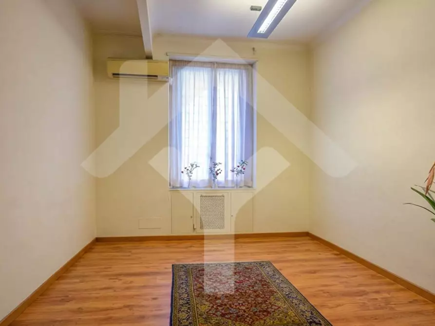 Immagine 9 di Appartamento in vendita  in Viale Bruno Buozzi a Roma