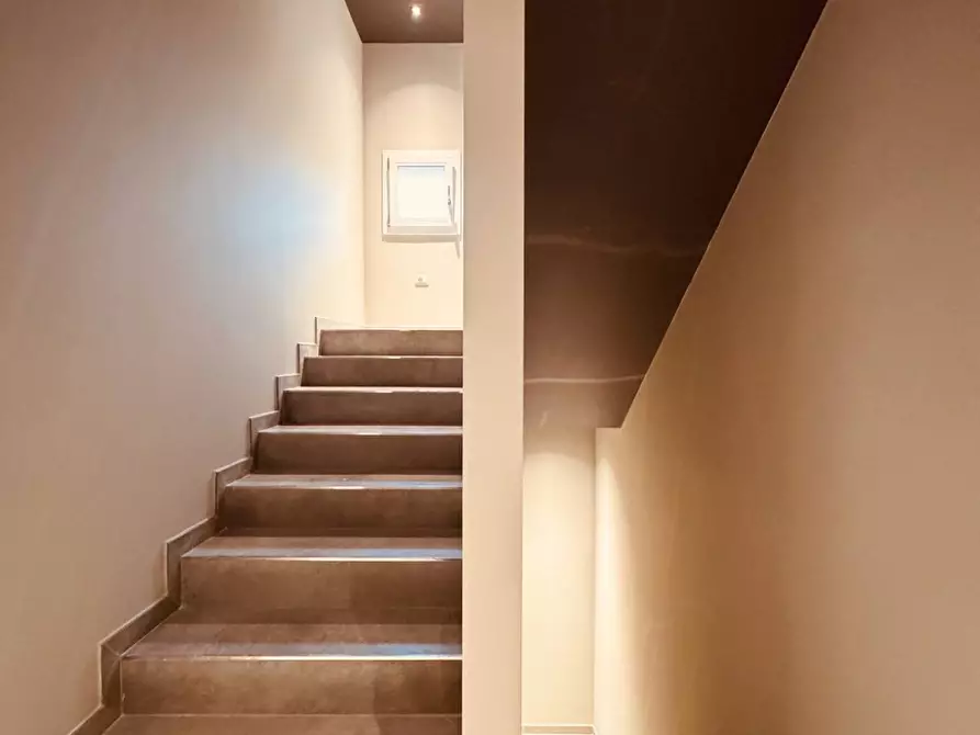 Immagine 22 di Villa in affitto  in Via Pomarico a Roma