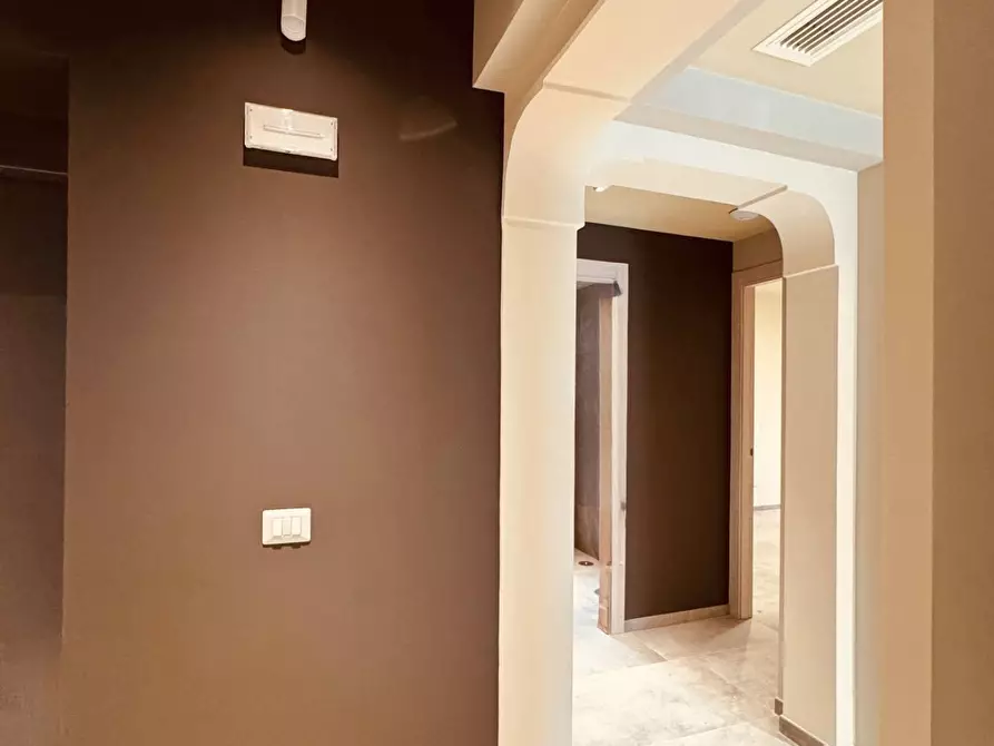 Immagine 21 di Villa in affitto  in Via Pomarico a Roma