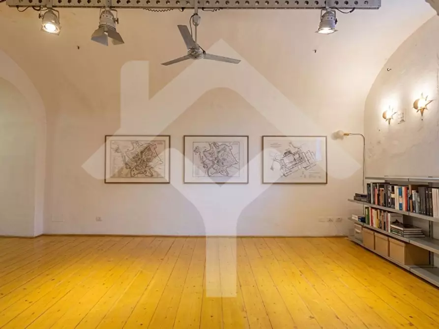 Immagine 10 di Ufficio in vendita  in Via Giuseppe Gioacchino Belli a Roma