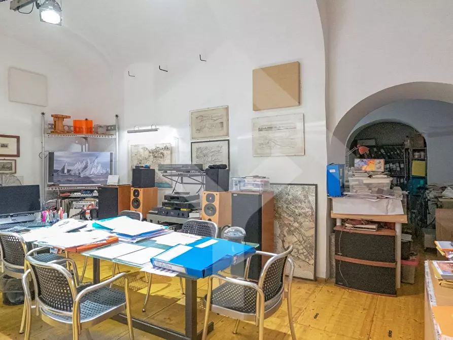 Immagine 15 di Ufficio in vendita  in Via Giuseppe Gioacchino Belli a Roma