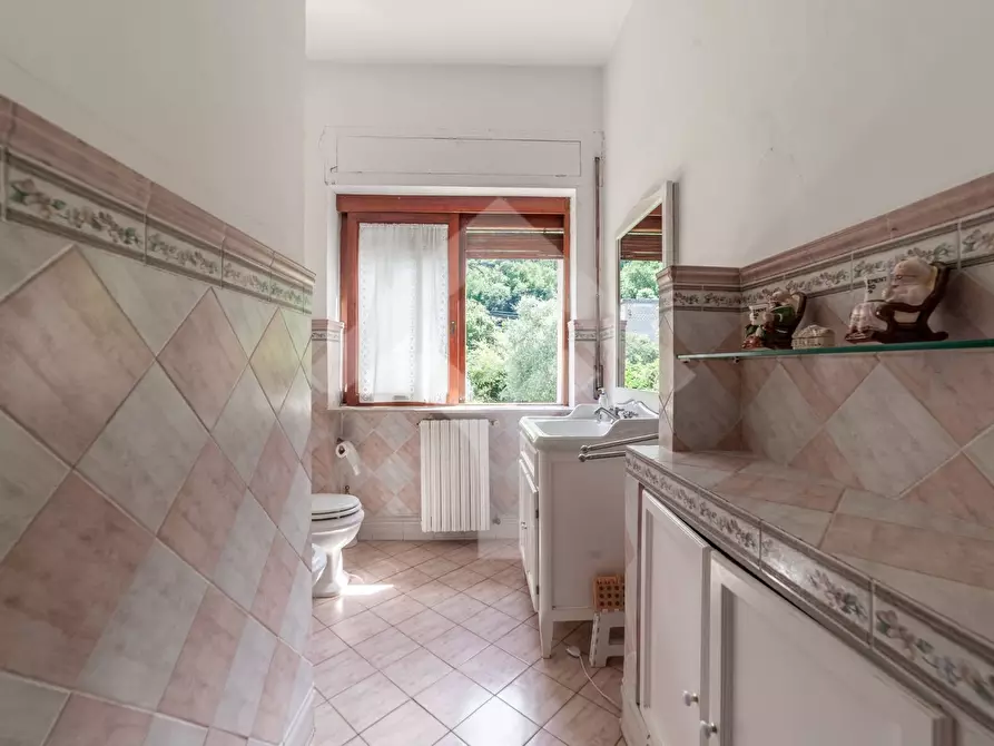 Immagine 25 di Villa in vendita  in Strada provinciale 39 Valle di Vico a Ronciglione