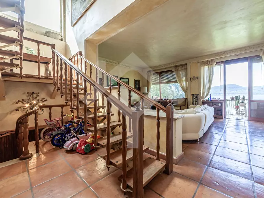 Immagine 5 di Villa in vendita  in Strada provinciale 39 Valle di Vico a Ronciglione