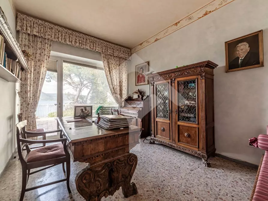 Immagine 18 di Villa in vendita  in Strada provinciale 39 Valle di Vico a Ronciglione