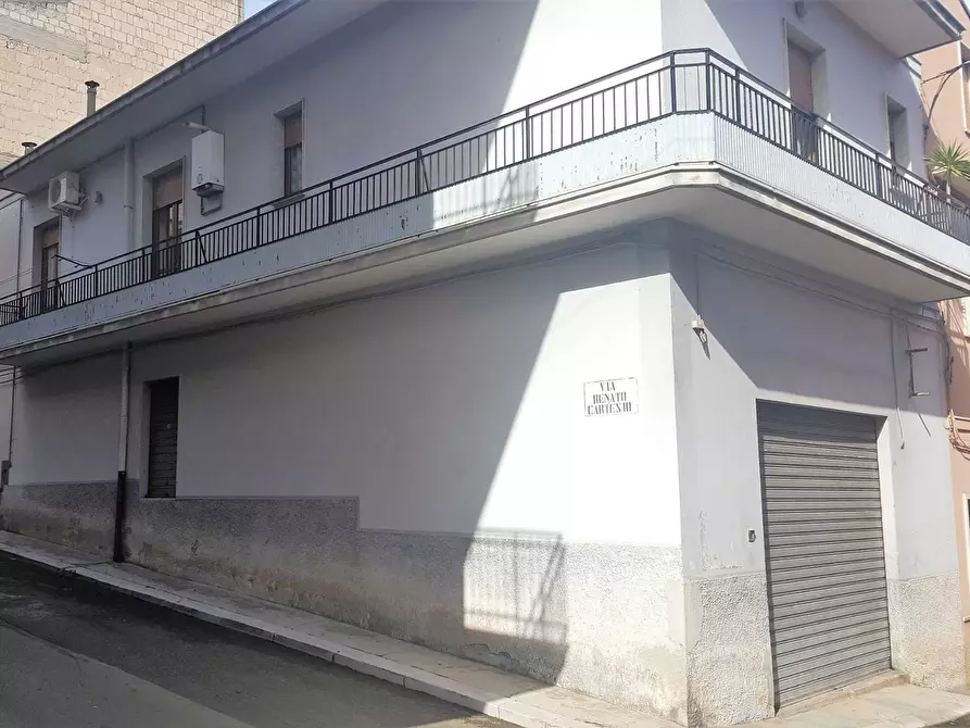 Immagine 1 di Casa indipendente in vendita  in VIA RENATO CARTESIO 2 a Sannicandro Garganico