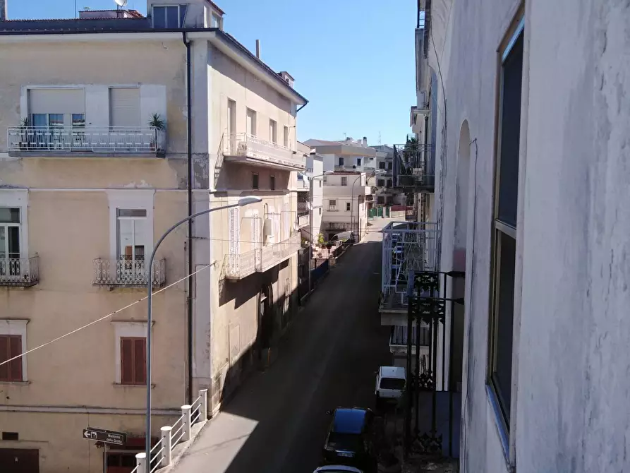 Immagine 12 di Appartamento in vendita  in Via Umberto I° 47 a Cagnano Varano